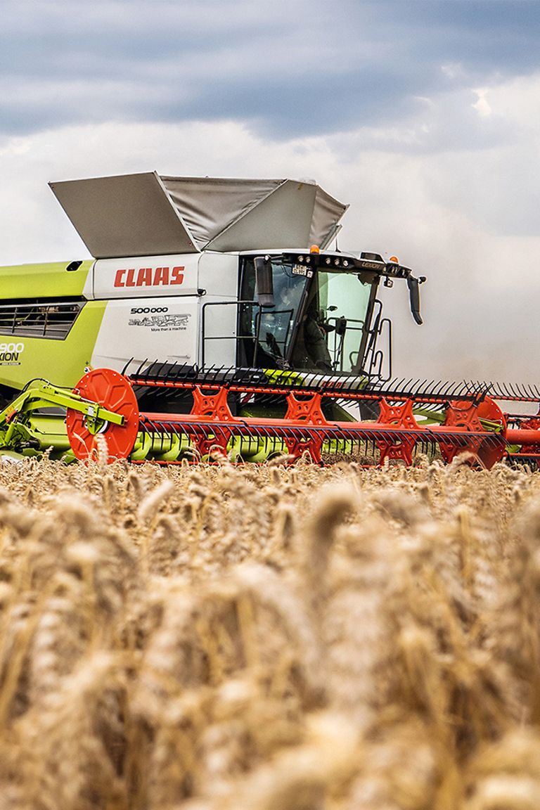 Claas Rolls Out Lexion Terra Trac In North America Claas